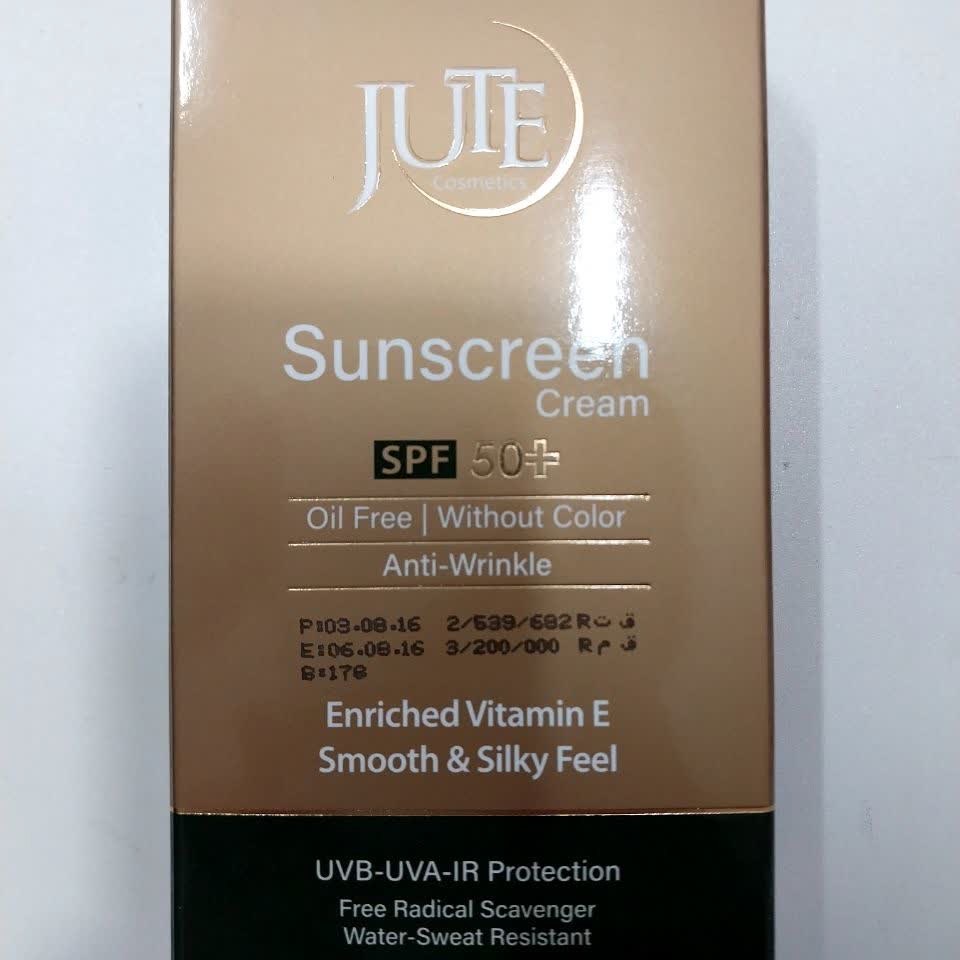 ضد آفتاب ژوت SPF 50 مناسب پوست چرب (بی رنگ)