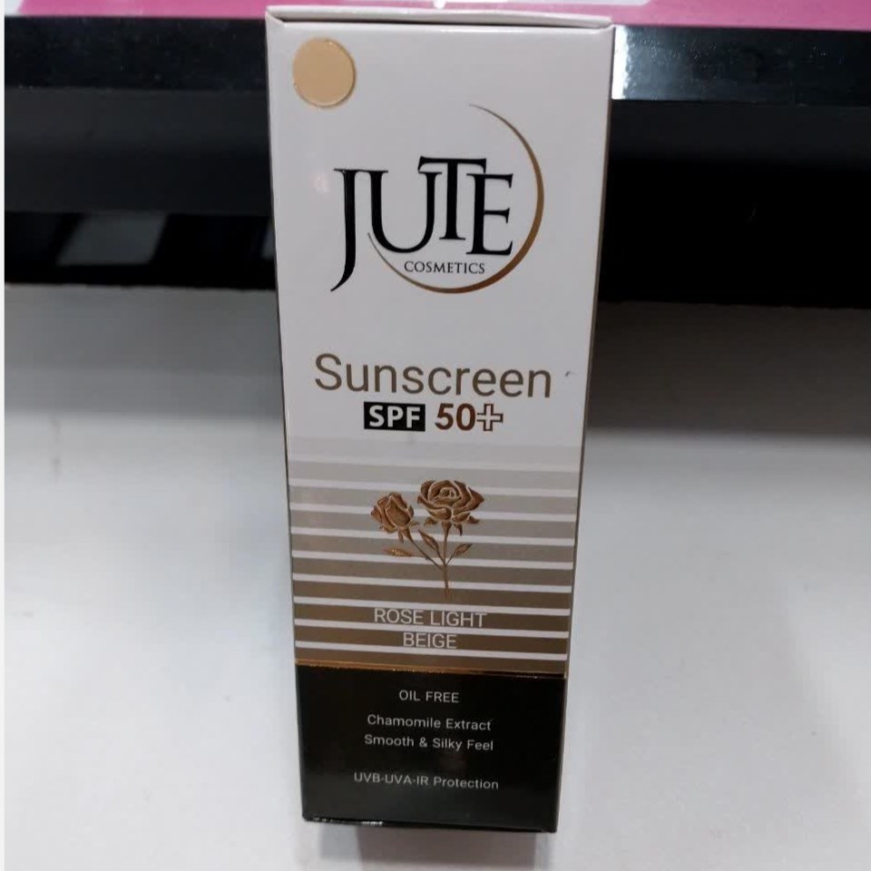 کرم ضدآفتاب +SPF50 پوست چرب و مختلط بژ خیلی روشن پمپی (رز لایت) ژوت