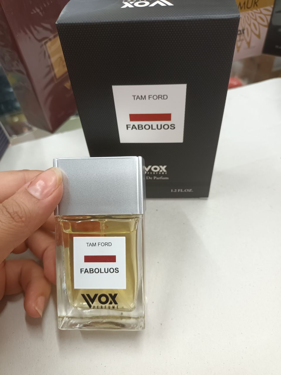 عطر ادوپرفیوم زنانه وی وکس مدل تام فورد فبیولس حجم ۳۵ میلی‌لیتر